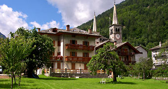 Tre Alberi Liberi Riva Valdobbia Hotel