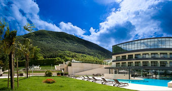 Fonte del Benessere Resort Castelpetroso Hotel