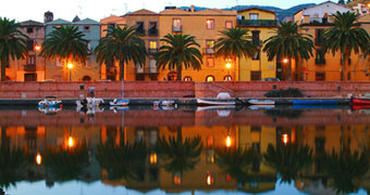 Corte Fiorita Bosa Hotel