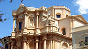 Noto Hotel