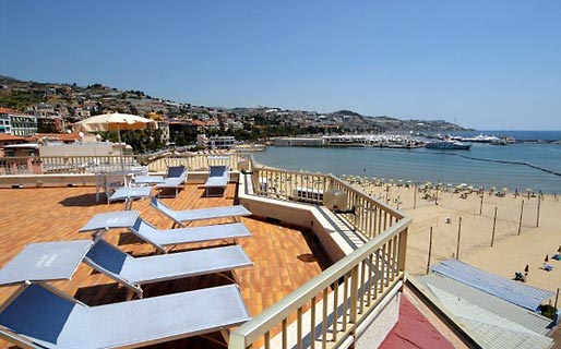 Residence dei Due Porti Seaside Residences Sanremo