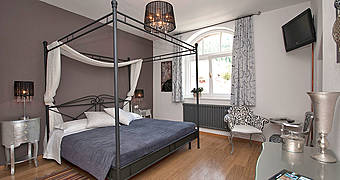 Zenana Boutique Hotel San Candido Hotel